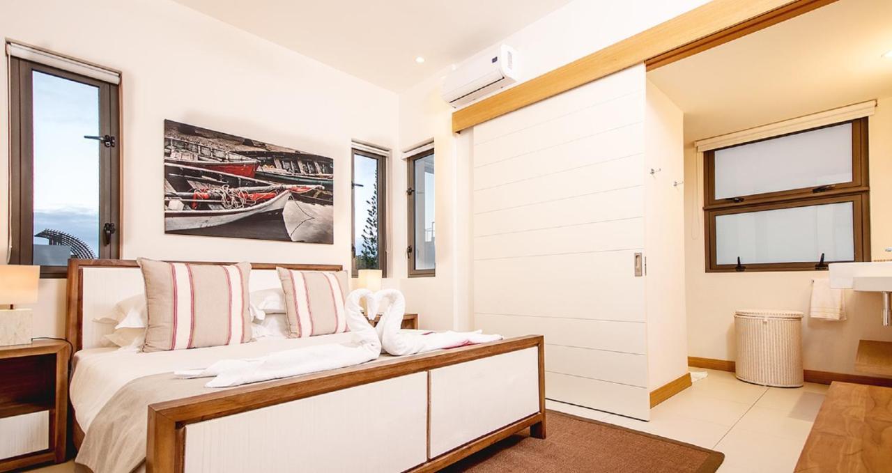 Апартаменты Cap Ouest Luxury Penthouse By Dream Escapes Flic en Flac Экстерьер фото